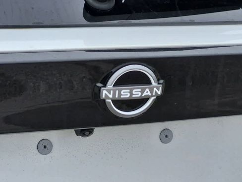 New 2026 Nissan Kicks SR w/ Cold Weather Package image 16