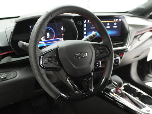New 2026 Chevrolet Trax RS w/ Driver Confidence Package FWD image 17