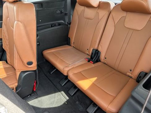 Used 2022 Kia Sorento SX Prestige w/ Rust Color Package image 16