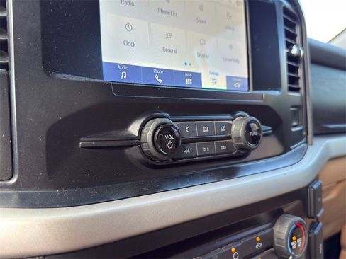 Used 2022 Ford F150 XLT image 20