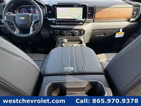 New 2026 Chevrolet Silverado 1500 High Country w/ High Country Premium Package AWD/4WD image 13