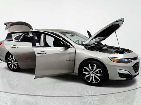 Used 2023 Chevrolet Malibu RS FWD image 14