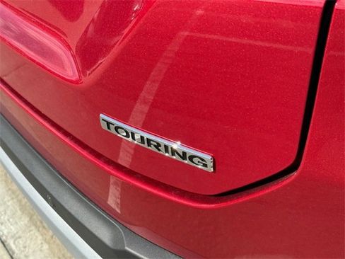 New 2025 Honda Pilot Touring image 4