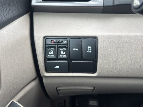 Used 2014 Honda Odyssey EX-L image 26