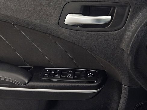 Used 2020 Dodge Charger GT image 20