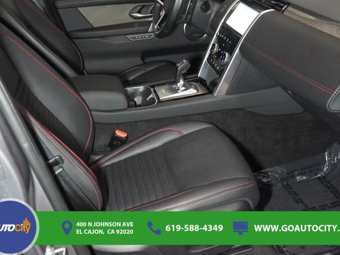 Used 2023 Land Rover Discovery Sport SE R-Dynamic AWD/4WD image 8