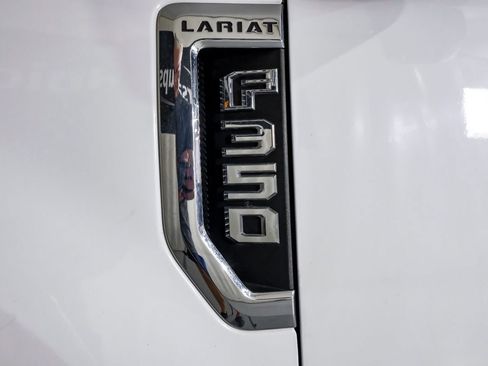 Used 2020 Ford F350 Lariat w/ Lariat Value Package image 42