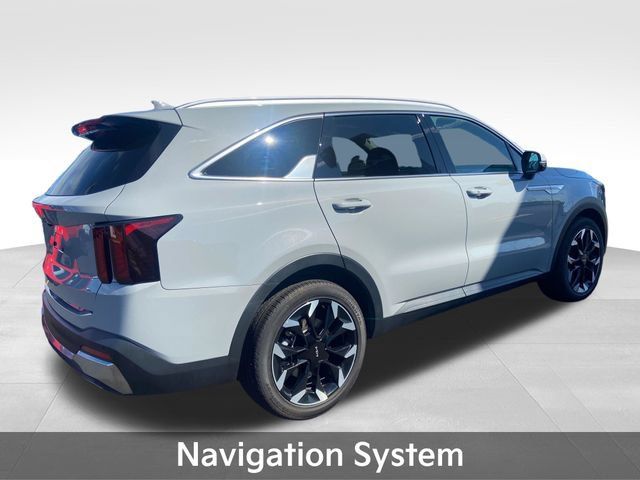Used 2025 Kia Sorento EX w/ Panoramic Sunroof Package FWD image 8