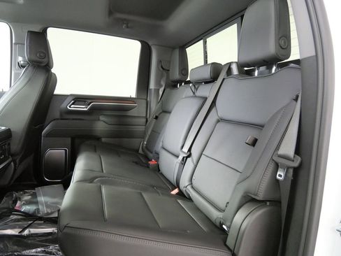 New 2026 GMC Sierra 3500 Denali w/ Denali Reserve Package image 13