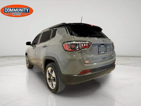 Used 2021 Jeep Compass Limited AWD/4WD image 5