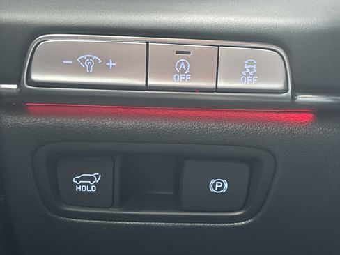 Used 2024 Genesis GV80 2.5T image 30