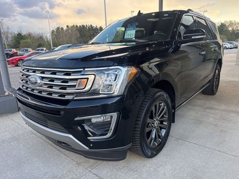 Certified 2020 Ford Expedition Limited w/ Equipment Group 301A image 3