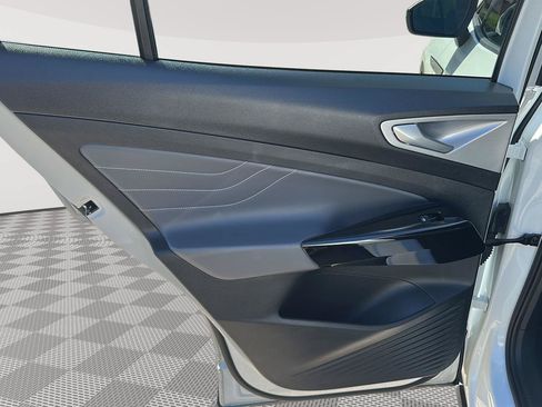 Used 2023 Volkswagen ID.4 Pro S AWD/4WD image 21