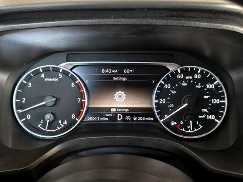 Used 2024 Nissan Rogue SV image 12