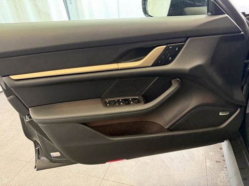 Certified 2025 Porsche Taycan 4S image 12