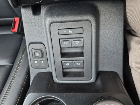 New 2025 Ford Bronco Badlands image 31