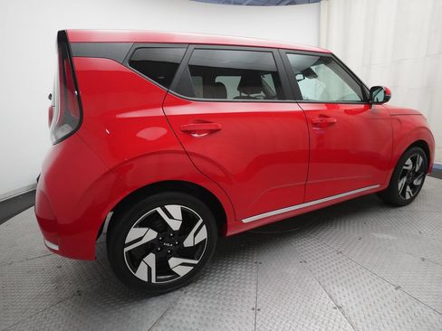 Used 2023 Kia Soul GT-Line FWD image 35