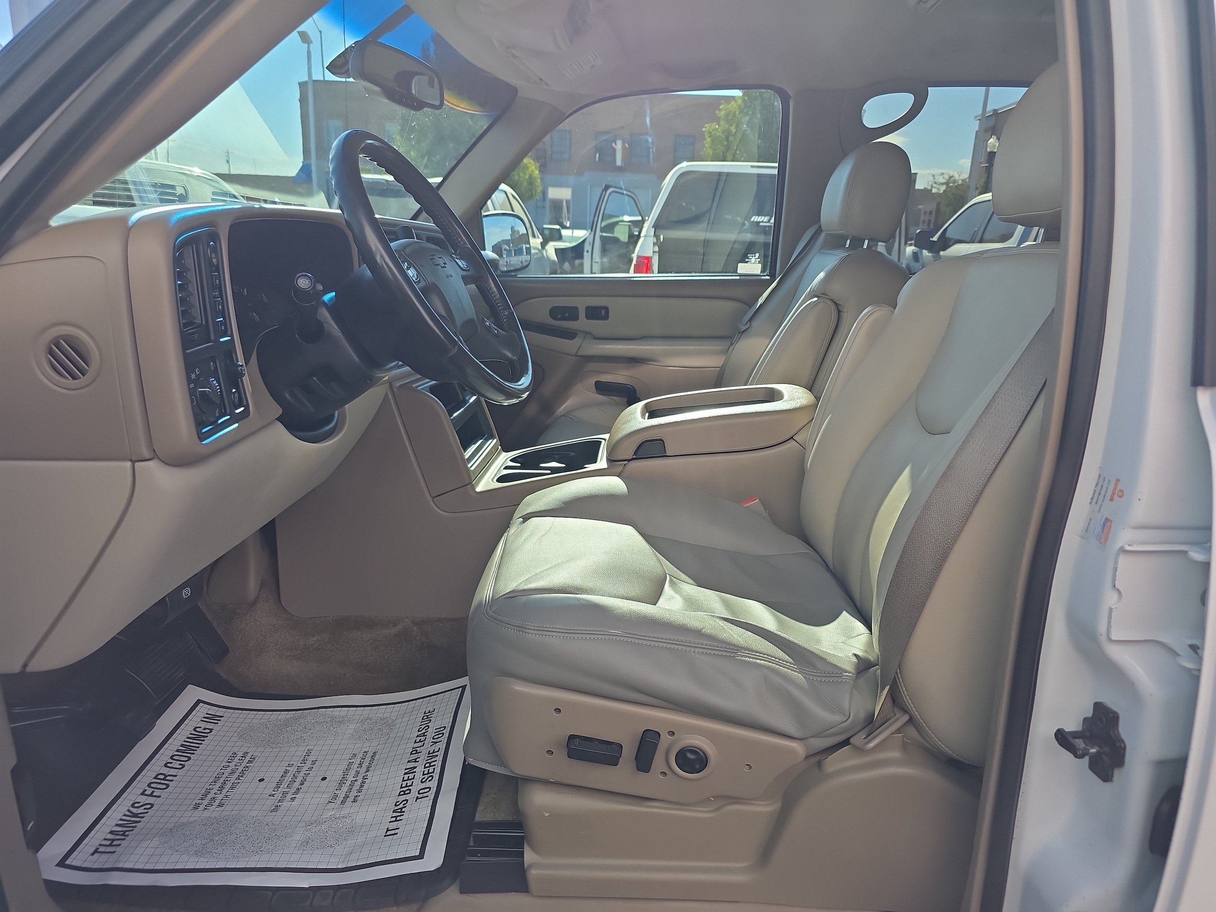 Used 2003 Chevrolet Tahoe Z71 AWD/4WD image 2