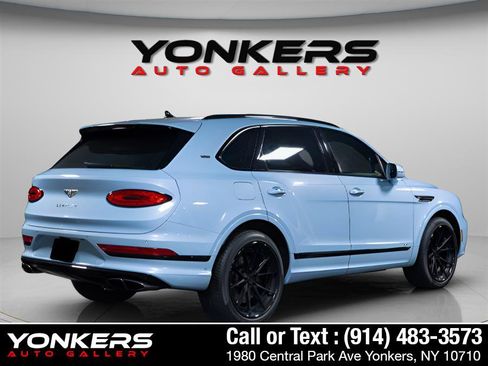 Used 2021 Bentley Bentayga image 10