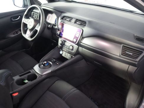 Used 2025 Nissan Leaf S FWD image 47