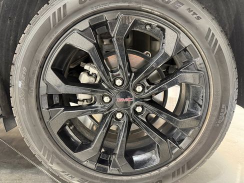 Used 2022 GMC Terrain SLE w/ Elevation Edition image 56