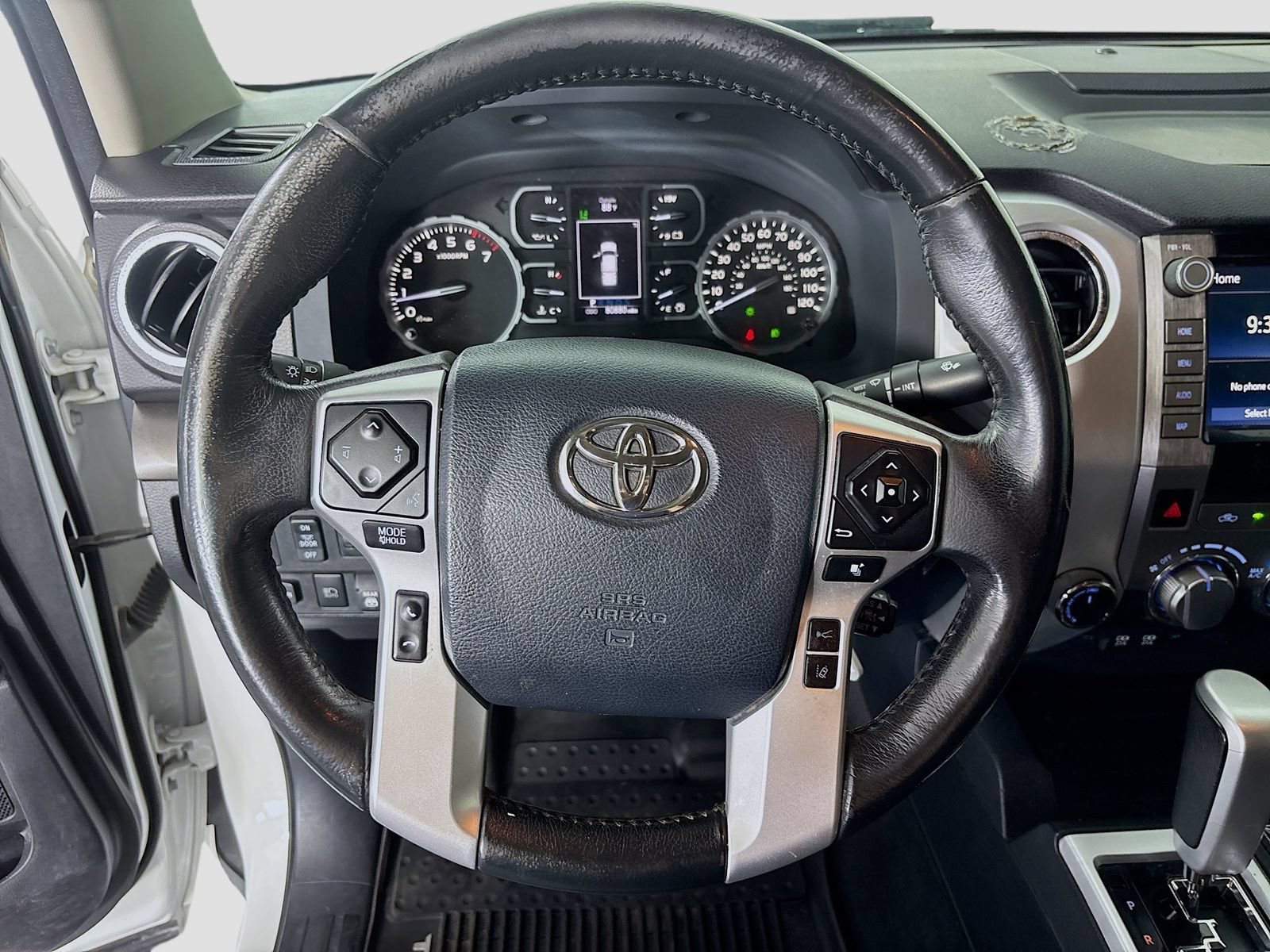 Used 2020 Toyota Tundra SR5 w/ SR5 Leather Package AWD/4WD image 11