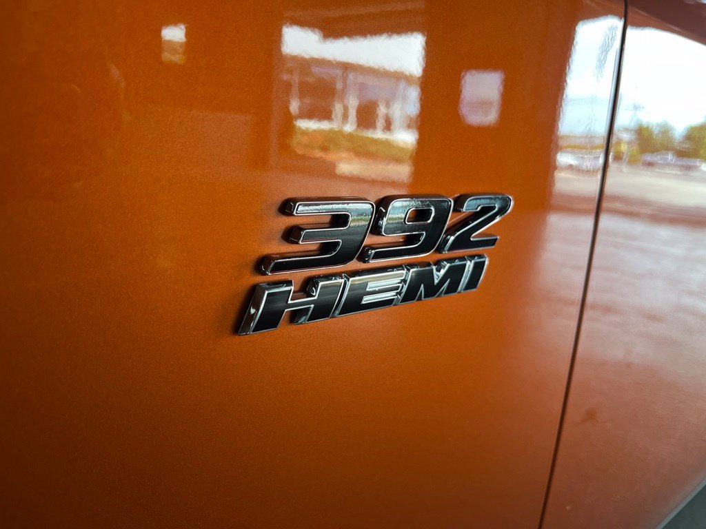 Used 2011 Dodge Challenger SRT8 w/ SRT Option Group II RWD image 11