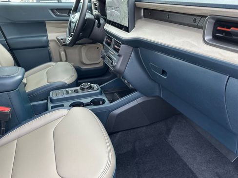 New 2026 Ford Maverick Lariat w/ 4K Tow Package image 16