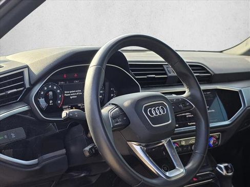 Used 2023 Audi Q3 2.0T Premium Plus w/ Premium Plus Package image 14