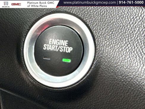 Used 2024 GMC Terrain AT4 image 28