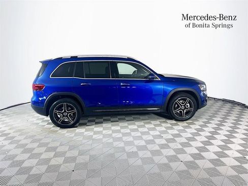 Used 2026 Mercedes-Benz GLB 250 image 8