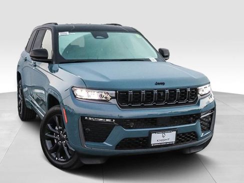 New 2026 Jeep Grand Cherokee Limited AWD/4WD image 2