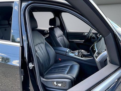 Used 2020 BMW X5 xDrive40i w/ Premium Package AWD/4WD image 29