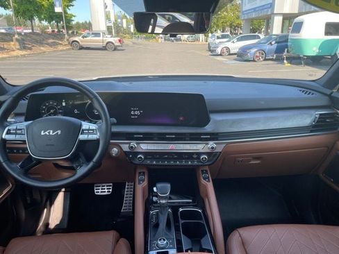 Used 2024 Kia Telluride SX Prestige X-Pro AWD/4WD image 17
