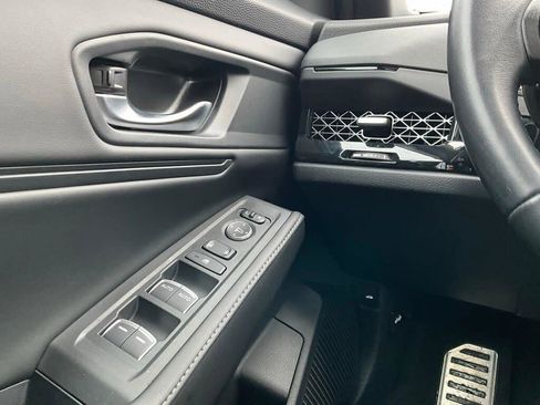 Used 2024 Honda Accord Sport image 22