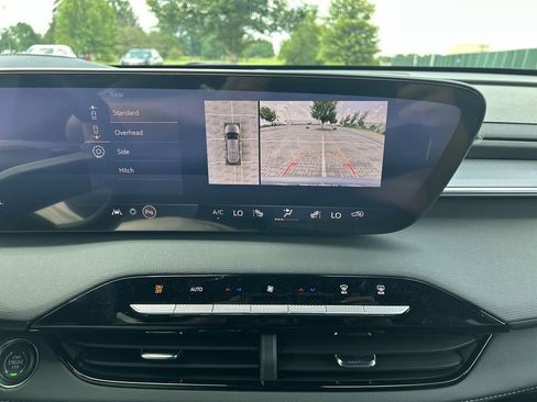 New 2026 Buick Enclave Sport Touring w/ Super Cruise Package image 17