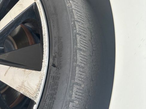 Used 2021 Nissan Altima 2.5 SR w/ SR Premium Package image 6