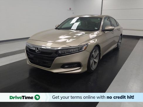 Used 2018 Honda Accord Touring image 1