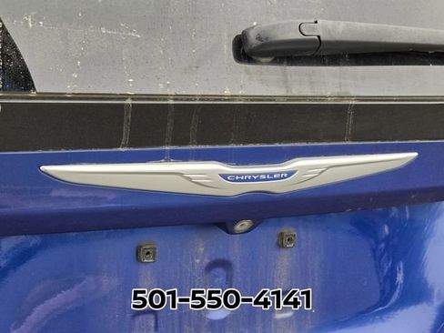 Used 2018 Chrysler Pacifica Touring-L Plus image 6