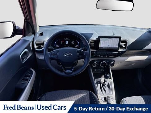Used 2023 Hyundai Venue Limited w/ Cargo Package FWD image 26