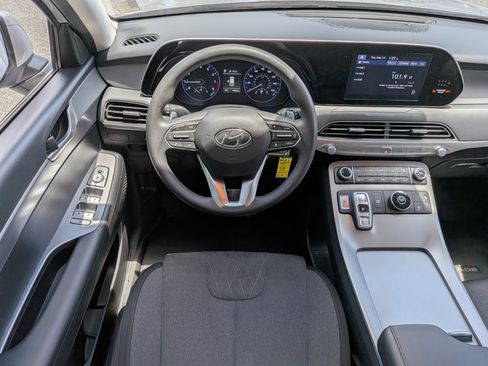 Used 2021 Hyundai Palisade SE FWD image 16