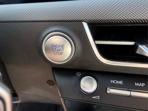 Used 2025 Hyundai Sonata SEL FWD image 23