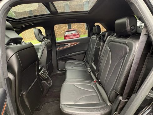 Used 2017 Lincoln MKX Reserve AWD/4WD image 24