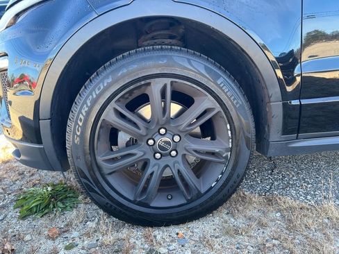 Used 2017 Land Rover Range Rover Evoque HSE Dynamic image 9