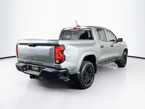 Used 2025 Chevrolet Colorado W/T w/ WT Custom Package RWD image 9