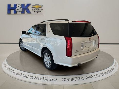 Used 2005 Cadillac SRX w/ Preferred Equipment Group AWD/4WD image 4