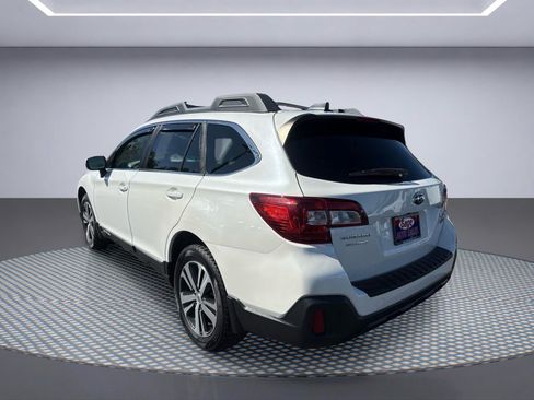 Used 2019 Subaru Outback 2.5i Limited w/ Popular Package #2 AWD/4WD image 4