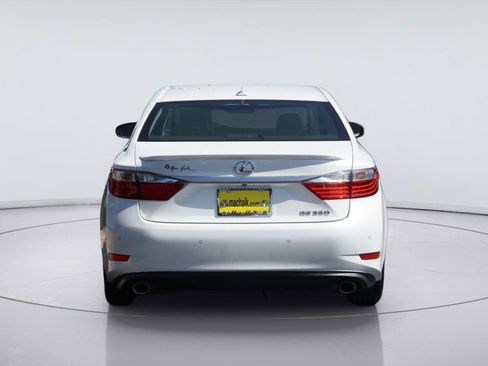 Used 2014 Lexus ES 350 w/ Luxury Package FWD image 7