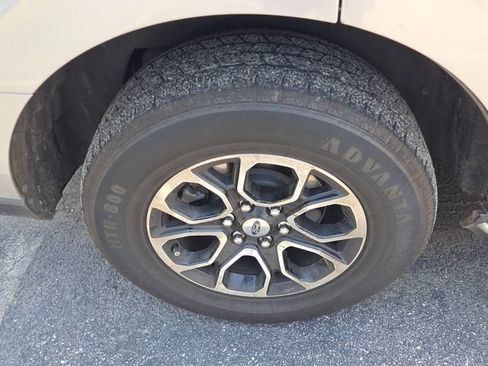 Certified 2022 Ford Expedition XLT AWD/4WD image 10