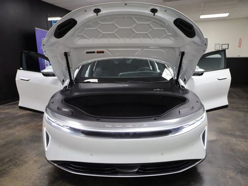 Used 2022 Lucid Air Grand Touring image 53